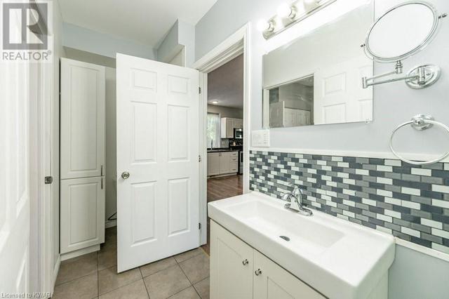 lower - 177 Weber Street E, House detached with 2 bedrooms, 1 bathrooms and 1 parking in Kitchener ON | Image 12