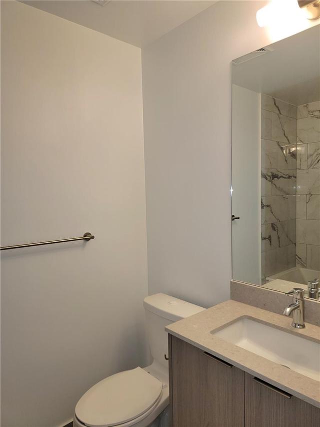 510 - 38 Forest Manor Rd, Condo with 1 bedrooms, 1 bathrooms and 1 parking in Toronto ON | Image 4