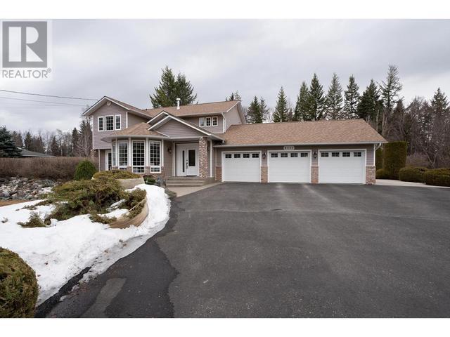 6531 Olympia Place, House detached with 3 bedrooms, 4 bathrooms and null parking in Prince George BC | Image 2