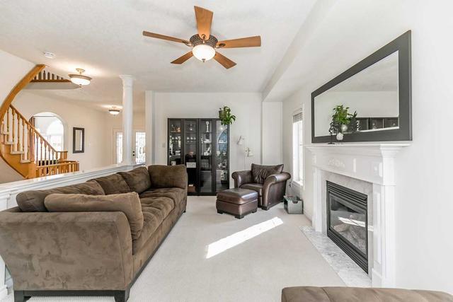 124 Penvill Tr, House detached with 4 bedrooms, 3 bathrooms and 4 parking in Barrie ON | Image 7