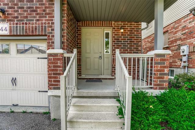 44 Acker St, House semidetached with 3 bedrooms, 2 bathrooms and 2 parking in Guelph ON | Image 39
