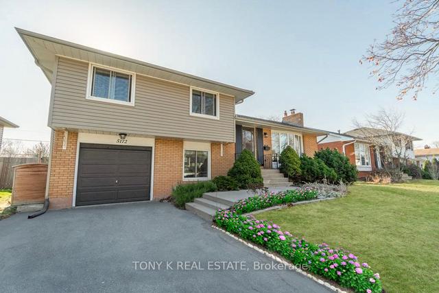 5172 Mulberry Dr, House detached with 4 bedrooms, 2 bathrooms and 5 parking in Burlington ON | Image 1