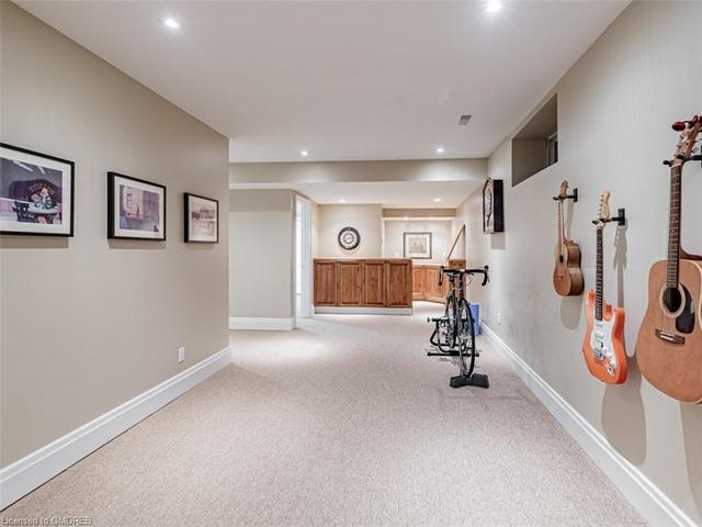 36 West Village Drive, House detached with 4 bedrooms, 4 bathrooms and 8 parking in Caledon ON | Image 33