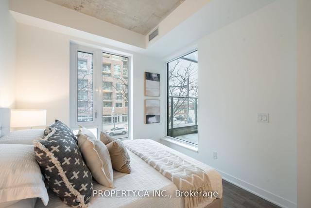210 - 1808 St Clair Ave W, Condo with 2 bedrooms, 2 bathrooms and 1 parking in Toronto ON | Image 11