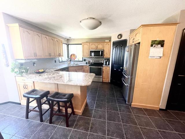 593038 Range Road 122, House detached with 4 bedrooms, 3 bathrooms and null parking in Woodlands County AB | Image 8