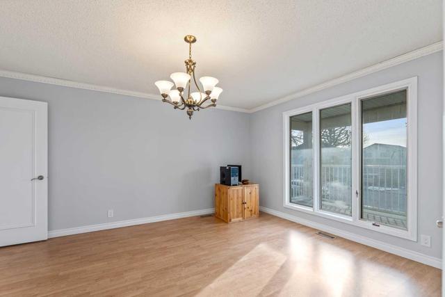 364 Deerview Drive Se, House detached with 4 bedrooms, 3 bathrooms and 4 parking in Calgary AB | Image 13