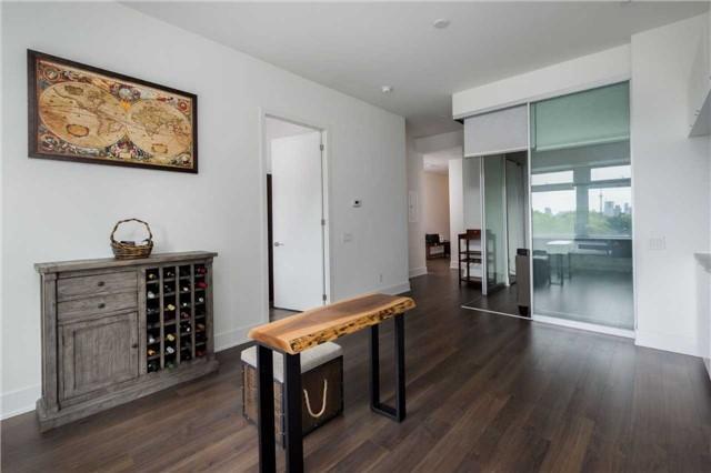 509 - 111 St Clair Ave W, Condo with 2 bedrooms, 2 bathrooms and 1 parking in Toronto ON | Image 6