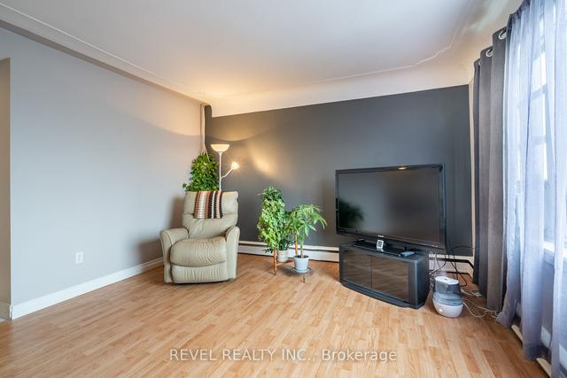 309 - 840 Concession St, Condo with 2 bedrooms, 1 bathrooms and 1 parking in Hamilton ON | Image 11
