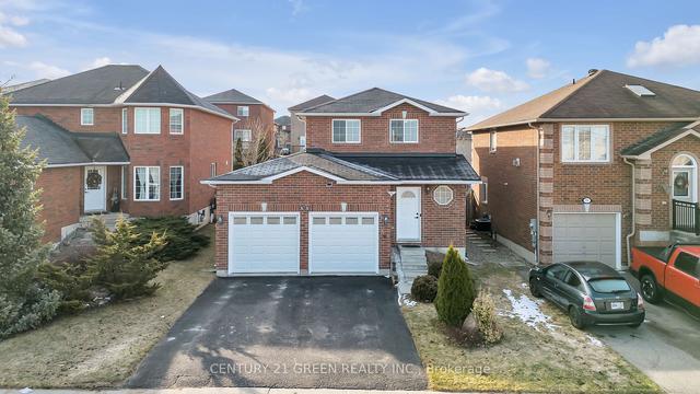 33 Fenchurch Manr S, House detached with 3 bedrooms, 3 bathrooms and 6 parking in Barrie ON | Image 1
