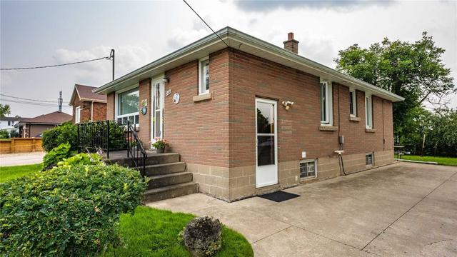 249 Elgin St, House detached with 3 bedrooms, 1 bathrooms and 4 parking in Brantford ON | Image 17