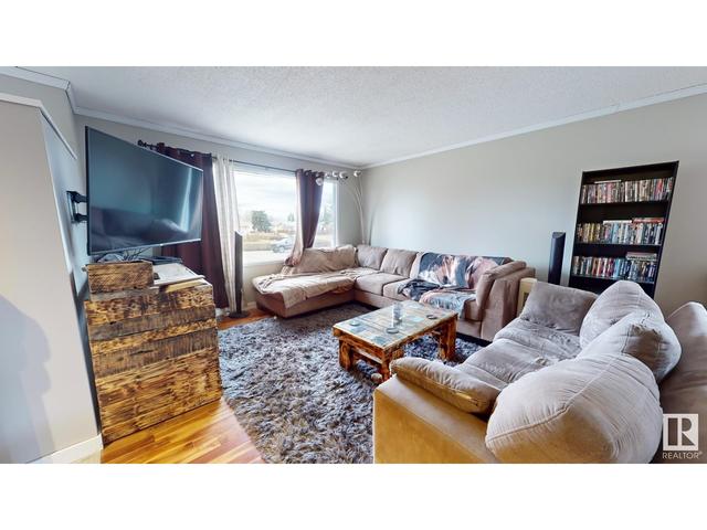 5119 55 Av, House detached with 5 bedrooms, 2 bathrooms and 6 parking in Leduc AB | Image 3