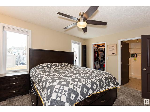 414 Ormsby Rd W Nw, House detached with 3 bedrooms, 3 bathrooms and null parking in Edmonton AB | Image 25