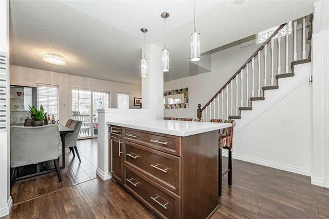 6 - 124 Gosling Gdns, Townhouse with 3 bedrooms, 3 bathrooms and 2 parking in Guelph ON | Image 8