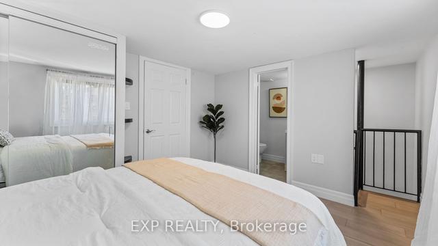 30 Greendale Ave, House detached with 3 bedrooms, 4 bathrooms and 6 parking in Toronto ON | Image 8