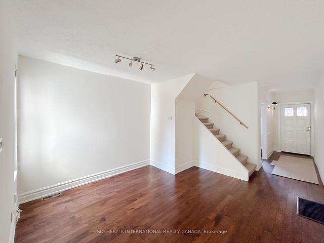 41 Geneva Ave, House attached with 3 bedrooms, 2 bathrooms and 0 parking in Toronto ON | Image 36