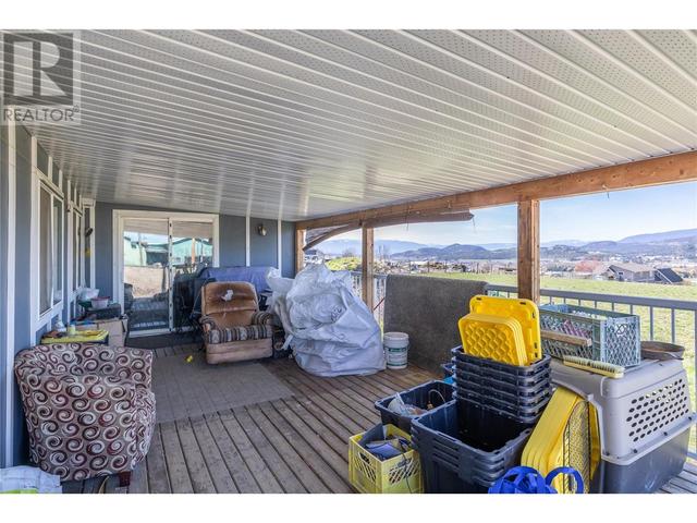 4451 Black Road, Home with 2 bedrooms, 3 bathrooms and null parking in Central Okanagan BC | Image 77