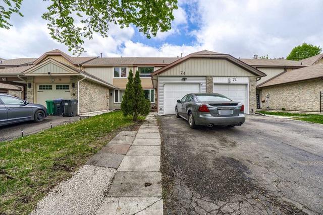 74 Berkshire Sq, House attached with 3 bedrooms, 2 bathrooms and 3 parking in Brampton ON | Image 11
