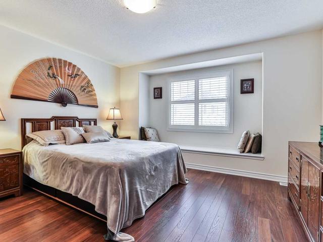348 Cheryl Mews, House detached with 3 bedrooms, 3 bathrooms and 6 parking in Newmarket ON | Image 11
