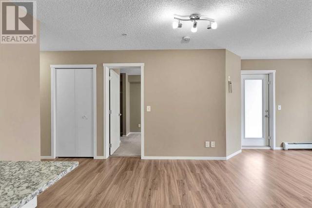 1205, - 4641 128 Avenue Ne, Condo with 2 bedrooms, 2 bathrooms and 1 parking in Calgary AB | Image 9