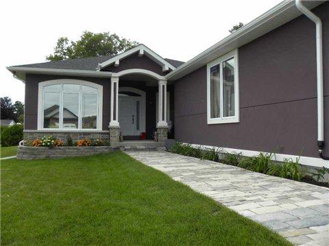 8 Thompson Cres, House detached with 3 bedrooms, 5 bathrooms and 4 parking in Brighton ON | Image 2