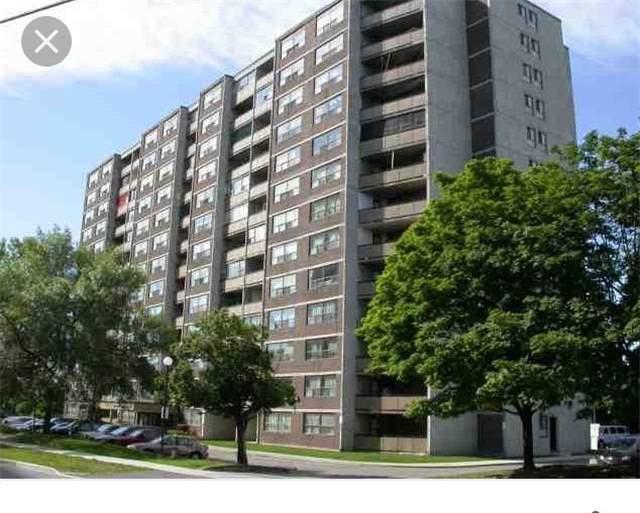 404 - 10 Tobermory Dr, Condo with 2 bedrooms, 1 bathrooms and 1 parking in Toronto ON | Image 1