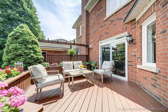 5171 Rothesay Crt, House detached with 4 bedrooms, 5 bathrooms and 12 parking in Mississauga ON | Image 17