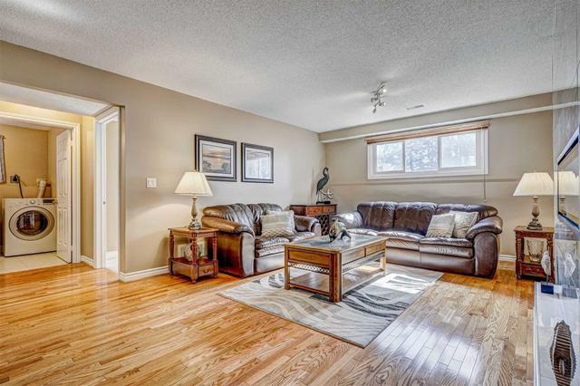 11 Hart Crt, House detached with 3 bedrooms, 3 bathrooms and 4 parking in Clarington ON | Image 17
