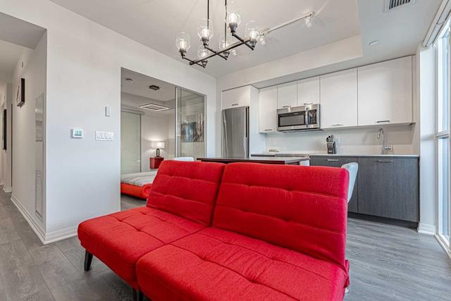 319 - 2301 Danforth Ave, Condo with 1 bedrooms, 1 bathrooms and 1 parking in Toronto ON | Image 8