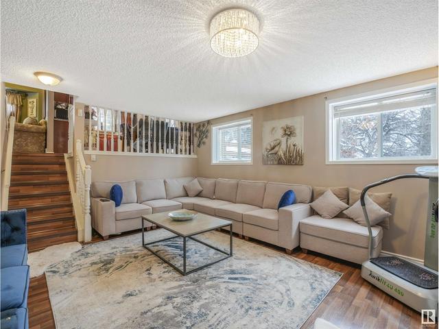5308 155 Av Nw, House detached with 4 bedrooms, 3 bathrooms and null parking in Edmonton AB | Image 30