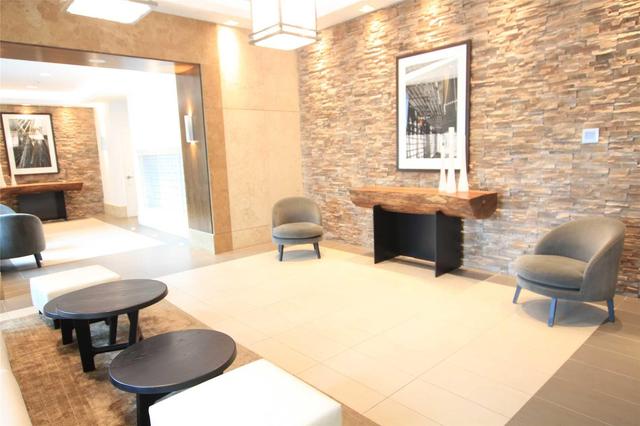 1302 - 1215 Bayly St, Condo with 2 bedrooms, 2 bathrooms and 1 parking in Pickering ON | Image 15
