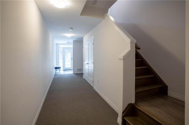 149 - 30 Times Square Boulevard, House attached with 3 bedrooms, 2 bathrooms and 1 parking in Hamilton ON | Image 4