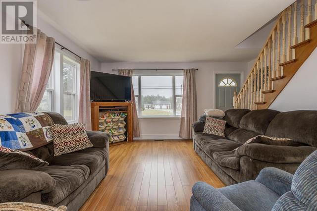 6702 Highway 14, House detached with 3 bedrooms, 1 bathrooms and null parking in East Hants NS | Image 6