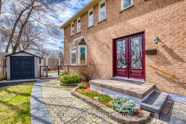 209 Lech Walesa Dr, House detached with 3 bedrooms, 4 bathrooms and 6 parking in Mississauga ON | Image 23