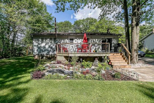 17 Leslie Anne Dr, House detached with 3 bedrooms, 2 bathrooms and 8 parking in Wasaga Beach ON | Image 14
