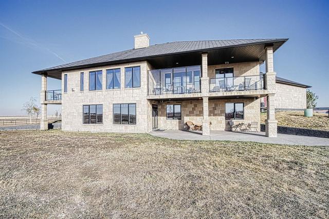 136139 658 Avenue E, House detached with 5 bedrooms, 4 bathrooms and 15 parking in Foothills County AB | Image 6