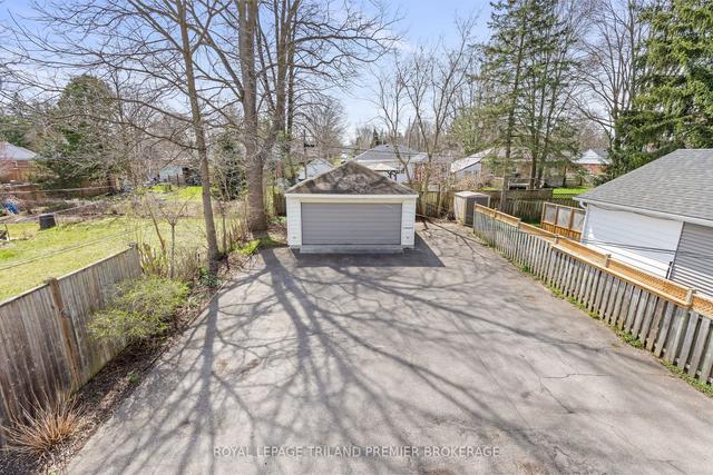 1284 Springbank Ave, House detached with 2 bedrooms, 2 bathrooms and 7 parking in London ON | Image 24