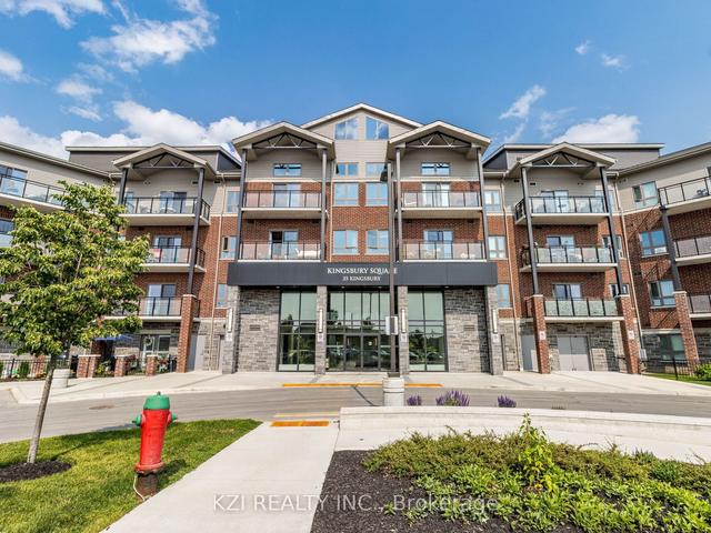 208 - 35 Kingsbury Sq E, Condo with 2 bedrooms, 2 bathrooms and 1 parking in Guelph ON | Image 12