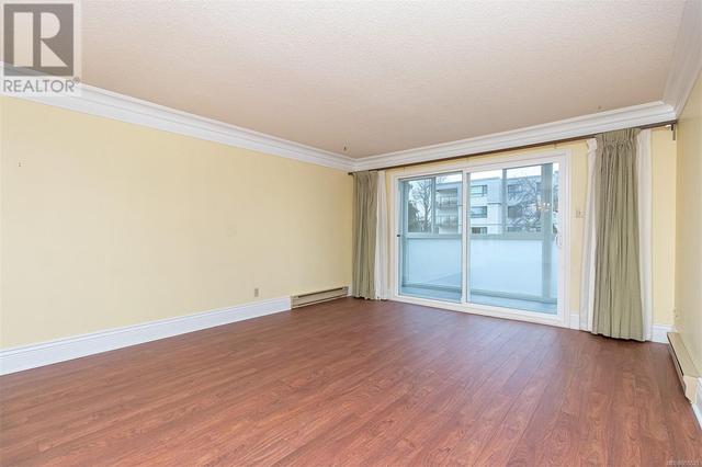 201 - 1024 Fairfield Rd, Condo with 2 bedrooms, 2 bathrooms and 1 parking in Victoria BC | Image 9