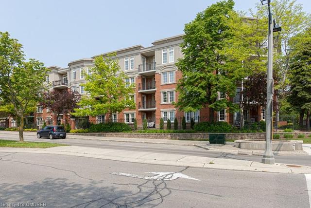 307 - 2301 Parkhaven Boulevard, House attached with 2 bedrooms, 2 bathrooms and 2 parking in Oakville ON | Image 1
