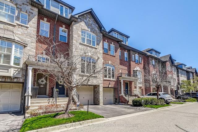 23 Leaves Terr, House attached with 3 bedrooms, 3 bathrooms and 2 parking in Toronto ON | Image 12