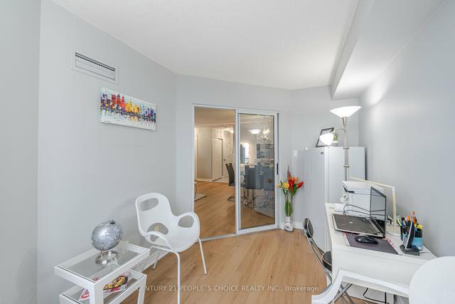 1203 - 1700 Eglinton Ave, Condo with 2 bedrooms, 2 bathrooms and 1 parking in Toronto ON | Image 3