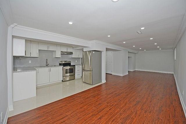 3656 Sawmill Valley Dr, House detached with 4 bedrooms, 4 bathrooms and 4 parking in Mississauga ON | Image 15