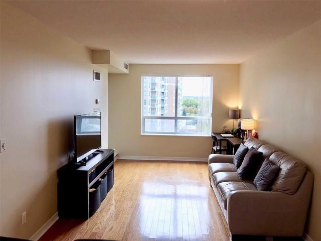 801 - 11 Oneida Cres, Condo with 1 bedrooms, 1 bathrooms and 1 parking in Richmond Hill ON | Image 5