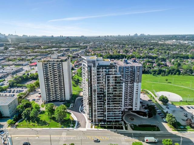 1006 - 1461 Lawrence Ave W, Condo with 2 bedrooms, 2 bathrooms and 1 parking in Toronto ON | Image 1