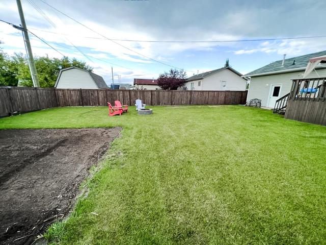 10104 109 Street, House detached with 5 bedrooms, 2 bathrooms and 1 parking in Mackenzie County AB | Image 14