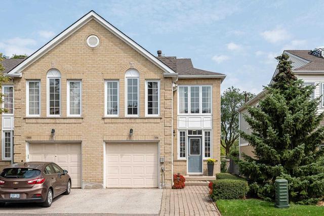 79 Hartnell Sq, Townhouse with 3 bedrooms, 3 bathrooms and 3 parking in Brampton ON | Image 1