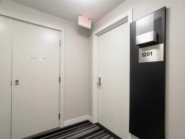 1201 - 28 Ted Rogers Way, Condo with 1 bedrooms, 1 bathrooms and 0 parking in Toronto ON | Image 7