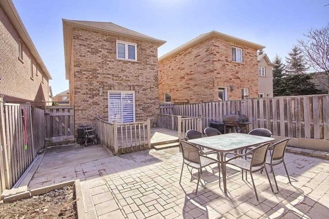 146 Del Francesco Way, House detached with 3 bedrooms, 3 bathrooms and 3 parking in Vaughan ON | Image 28