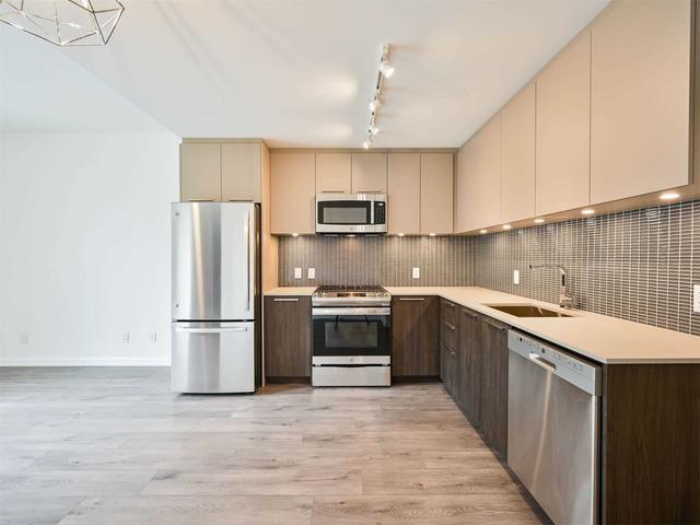 th30 - 10 Brin Dr, Townhouse with 3 bedrooms, 2 bathrooms and 1 parking in Toronto ON | Image 10