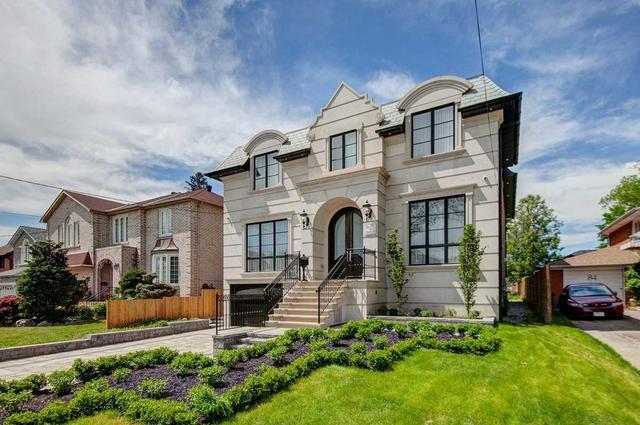 82 Risebrough Ave, House detached with 4 bedrooms, 7 bathrooms and 6 parking in Toronto ON | Image 34